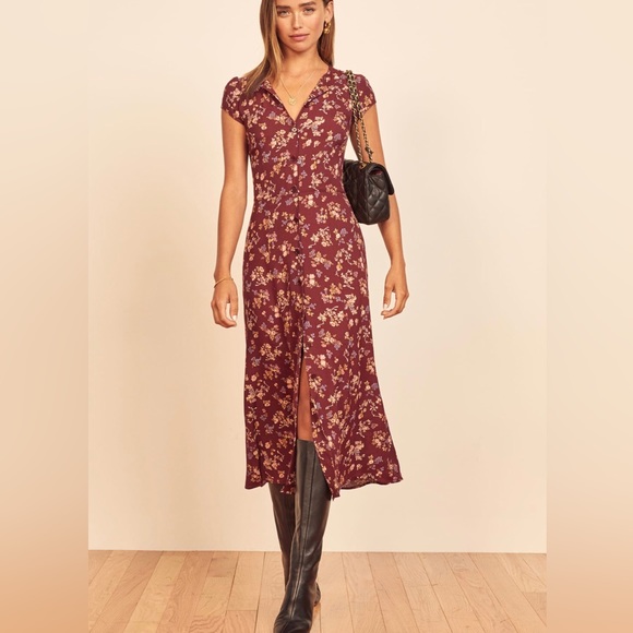 Women's Burgundy Floral Pattern Reformation Fauna Dress in Chantelle. Size 0 - Picture 1 of 16